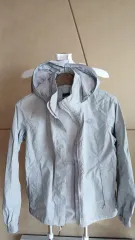 THE NORTH FACE ザノースフェイス ウィンドブレーカー ジャケット ライトグレー L 95サイズ