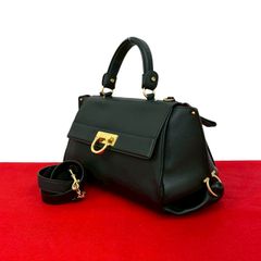 極 美品 Salvatore Ferragamo サルヴァトーレフェラガモ ガンチーニ