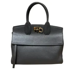 2025年最新】フェラガモ バッグ スタジオの人気アイテム - メルカリ