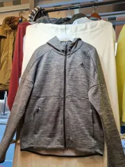 アディダス 起毛 フードジップアップ グレー