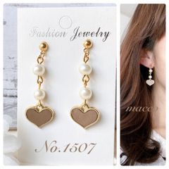 金具変更無料♡ ハンドメイドピアス No.1744 maccoshop - メルカリ