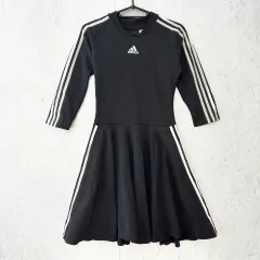 adidas アディダス ワンピース ストライプドレス ひざ丈 スポーティ 七分袖 ブラック Mサイズ ◇〇☆