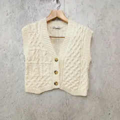 ZARA ザラ オープンベスト ニット　ケーブルニット 肉厚ニット ボタン オフホワイト Sサイズ ◎_〇□
