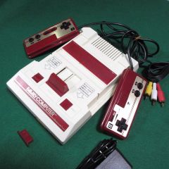 〓〓　良画質、縦縞対策済！ＡＶ仕様ファミコンＳＥＴ　〓〓