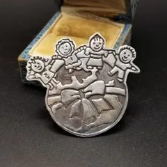 ヴィンテージ メキシカンシルバー925 sleeping man ブローチ 9g ヴィンテージ メキシカンシルバー925 sleeping man ブローチ 9g