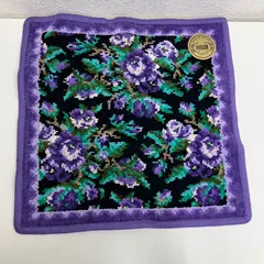 7767　美品　FEILER　フェイラー　ハンカチ　 ハンドタオル　花柄　ブラック<!-利用不可文字-!>パープル系　 黒　紫　シュニール織り　シール付き　 レディース
