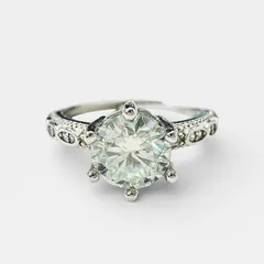 【限定販売！】モアサナイト リング　真鍮　虹色の煌めき　新品　指輪　ギフトに最適