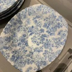 ①　美窯　お皿　花柄　ブルー 青 藍色 ネイビー 紺色　BLUE　NAVY　楕円　可愛い　食器　和食器　和洋折衷　陶器　電子レンジOK