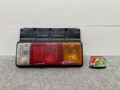 日野プロフィア 純正テールランプ 左のみ - メルカリ