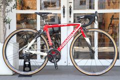 送料込】2005 PINARELLO DOGMA マグネシウムフレーム - メルカリ