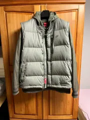 ナイキ テックパック ダウンベスト + フリースフーディー