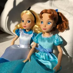 ショップディズニー ピーター・パン ウェンディ プリンセスドール ぬいぐるみ