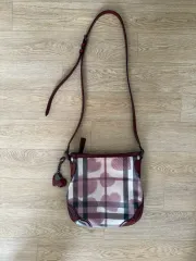 (正規品)BURBERRY バーバリー ノヴァチェック チェック ハート クロスバック バッグ
