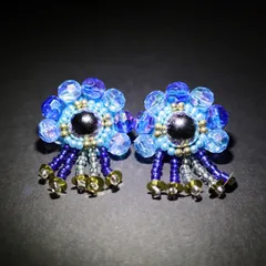 フラワーブルーイヤリング