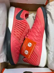 ナイキ ルナ トゥー 室内用 サッカーシューズ 280 新品