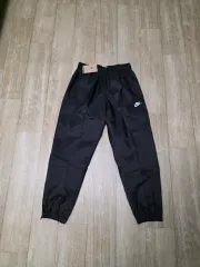 ナイキ ウィンドランナー ウーブン パンツ