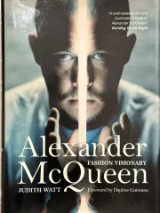 Alexander McQueen ファッションの革新者