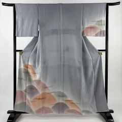 付下げ 身丈157cm 裄丈63cm S 袷 落款 山並み 霞 金銀彩 ぼかし 灰色 正絹 優品 【中古】