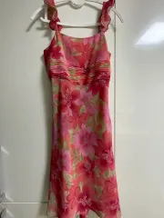 (新品) ノースリーブ ピンク フラワー トップス ショルダー フリル ポイント フレア ミディ ONE PIECE