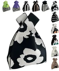 [グリーンパキラ] ニット トートバッグ レディース 小さめ ニットバッグ ミニバッグ 手提げ 小さい ミニバック かばん 鞄 さぶばっく おしゃれ 軽量 かわいい プレゼント デイリー カジュアル (G 黒白×花柄, ミニ) [G 黒白×花柄] [ミニ]