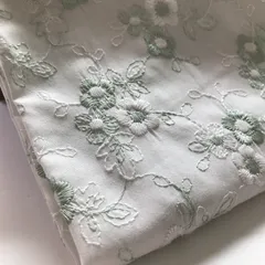 縦100cm×横90cm 刺繍生地