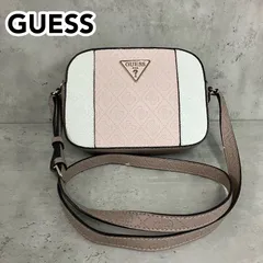 GUESS ゲス ショルダーバッグ カメラバッグ 2way クロスボディ 斜め掛け モノグラム ロゴ型押し ゴールド金具 エンボス ピンク ホワイト 白 ベージュ 総柄 コンパクト ★ ■■