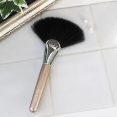 Item thumbnail for item dbf9f507-1bd1-421a-97d3-81f279d6cc3e