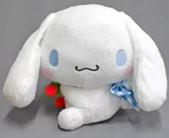 【中古】ぬいぐるみ シナモロール(口閉じ) チェックリボン＆チェリーBIGぬいぐるみ 「シナモロール」