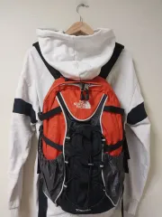 THE NORTH FACE ザノースフェイス トルネード 登山 バックパック オレンジ