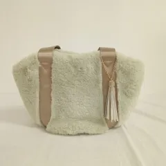 ファートートバックアイボリーベージュタッセル付きミニバッグ　A2OM12-32