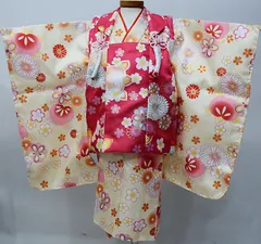 七五三 三歳 女児 被布 着物 フルセット クリーム色×赤色 ポリエステル 3歳 3才 三才 女の子 祝着 お仕立て無料 NO0008