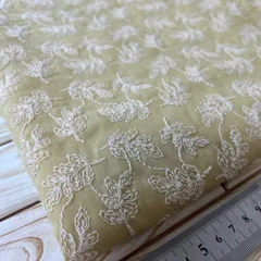 縦100cm×横95cm 刺繍生地