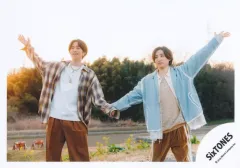 【中古】生写真(STARTO) SixTONES/田中樹・京本大我/横型・膝上/シングル「音色」MV＆ジャケ写オフショット/公式生写真