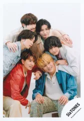 【中古】生写真(STARTO) SixTONES/集合(6人)/膝上/シングル「音色」MV＆ジャケ写オフショット/公式生写真