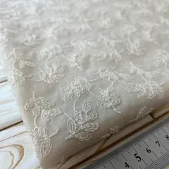 縦100cm×横95cm 刺繍生地