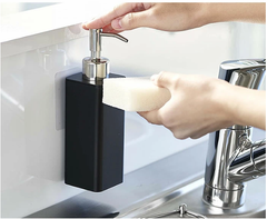 【フィルムフックキッチンディスペンサー タワー】tower 詰め替えボトル 貼ってはがせる 浮かせる 収納 詰め替え容器 食器用洗剤 タワーシリーズ 壁面収納 おしゃれ ブラック 山崎実業 yamazaki ヤマジツ 雑貨 5352