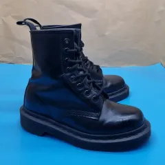 DR. MARTENS ドクターマーチン 1460 8ホールブーツ uk3 225-230