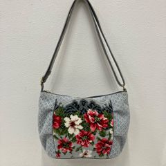 新品未使用花柄刺繍手提げ&ショルダーバッグ レイクアルスターNo.14by 