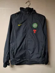 ナイキ セルティックFC レインジャケットです