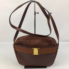 美品 フェラガモ ヴァラリボン ショルダーバッグ リザード型押し