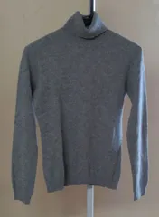 UNIQLO　タートルネックセーター　グレー　Sサイズ