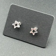 【新品】アクセサリー ピアス◆シルバー カラー 星 小さめ シンプル デザイン 両耳セット レディース◆キャッチ付◆スタッドピアス◆