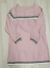 レディース ロングTシャツ /ONE PIECE ほぼ新品