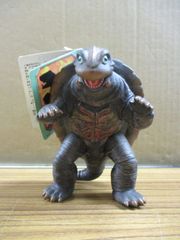 ウルトラ怪獣シリーズ ソフビ サドラ(タグ付き) - メルカリ