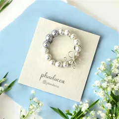 【⭐︎早割第2弾⭐︎】ホワイトパールとワイヤーリボンのブローチ（ブルーシルバー）【入学式　卒業式　入園式　卒園式　オケージョン　卒入園式　リボンブローチ　サークルブローチ　セレモニー　スーツ　晴れの日】