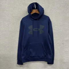 アンダーアーマー カジュアル ビックプリンティングロゴ 弱起毛 ジャージ フーディー Tシャツ M A03301