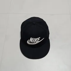 ナイキ ウール スナップバック