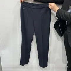 朝生田172　LEONARD　レオナール　デザインパンツ　ズボン　ラインストーン　ネイビー　紺　サイズ38　9号　ウエストゴム　おしゃれ　レディース　かんてい局松山朝生田店のサムネイル