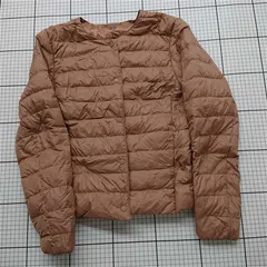 ◇ ⊂ 【ユニクロ UNIQLO】ウルトラライトダウンジャケット Sサイズ ベージュ系 レディース E  【1510290025298】