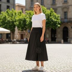 Item thumbnail for item bfe1bf1a-afa4-45ff-8caf-1d187f5ba42c